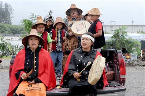 Quileute .